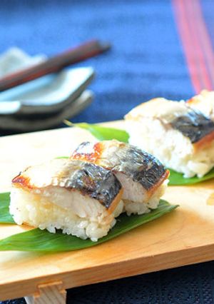 レモンが香る特製マヨソースで焼き鯖寿し♪-レシピのメイン写真