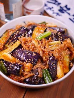 なすと豚肉と長ねぎの甘辛ヤンニョム炒め-レシピのメイン写真