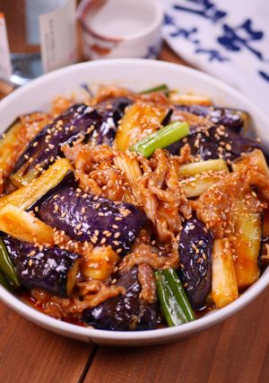なすと豚肉と長ねぎの甘辛ヤンニョム炒め-レシピのメイン写真