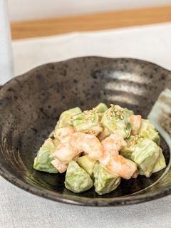 えびとアボカドのマヨぽん和え-レシピのメイン写真