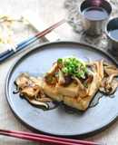 香ばしきのこソースで食べる豆腐ステーキ