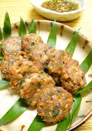 レモンが爽やか♪さば缶でタイ風さつま揚げ-レシピのメイン写真