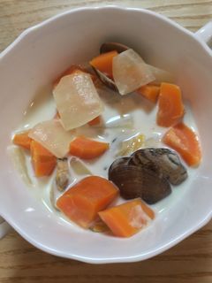 あさりとにんじんのミルクスープ-レシピのメイン写真