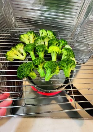 ブロッコリー⭐︎農家の茹で方、蒸し方-レシピのメイン写真