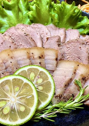 豚肉の塩釜焼き✨特売のお肉が変身ーッ♪-レシピのメイン写真