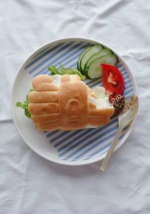 かにパンでサンドイッチ★-レシピのメイン写真
