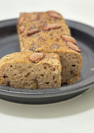卵1つで簡単ふわふわ！栗とナッツのケーキ-レシピのメイン写真