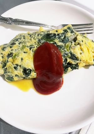 ほうれん草と豚バラのオムレツ-レシピのメイン写真
