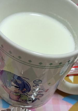 ホットミルク-レシピのメイン写真