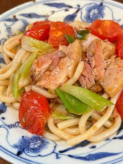 トマトと豚角煮の焼きうどん醤油ニンニク-レシピのメイン写真