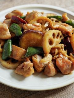 れんこんとさつまいもと鶏肉の味噌炒め-レシピのメイン写真