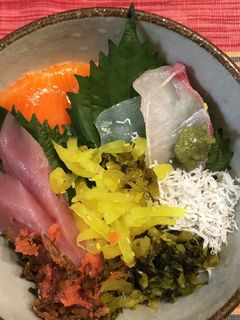 茶漬けで2度美味しい、簡単豪華海鮮丼-レシピのメイン写真
