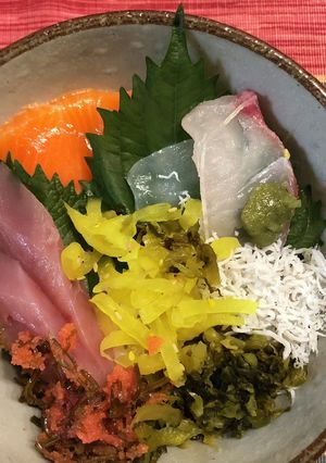 茶漬けで2度美味しい、簡単豪華海鮮丼-レシピのメイン写真