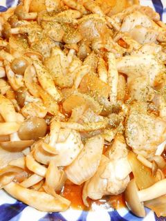 231001 鶏としめじの赤ワイン炒め-レシピのメイン写真