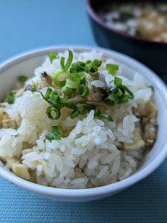 旨味たっぷり!あさりと油揚げの炊込みご飯-レシピのメイン写真