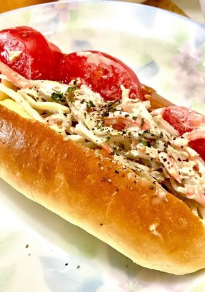 サラダとトマトのサンドイッチ-レシピのメイン写真