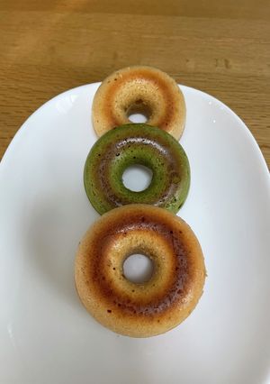 混ぜて焼くだけ！簡単焼きドーナツ-レシピのメイン写真