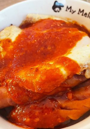 目玉焼きとウインナーのガリバタトマ丼-レシピのメイン写真