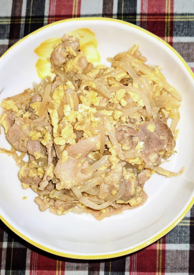 簡単で美味しい　豚もやし炒めの卵とじ-レシピのメイン写真