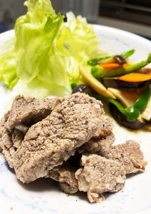 【安い肉】♡ステーキ♡-レシピのメイン写真