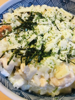 ちょっと雑炊活用●鶏きのこ&チーズ雑炊-レシピのメイン写真