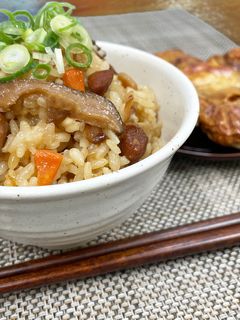 角餅で簡単!もちもちおこわ風炊き込みご飯-レシピのメイン写真