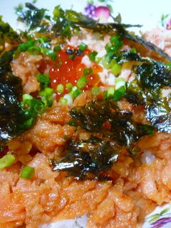 うまうま★サーモンたっぷり2種盛丼-レシピのメイン写真