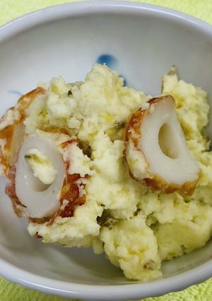 畑のゴーヤと竹輪で大人のポテサラ！-レシピのメイン写真