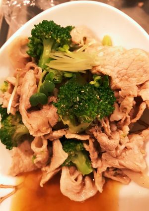 ブロッコリーと豚肉の塩昆布冷しゃぶ-レシピのメイン写真