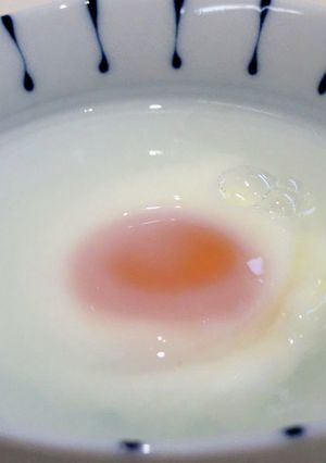 温泉玉子を電子レンジで作る-レシピのメイン写真