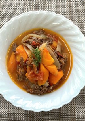 にんじんと牛肉のトマト煮込み-レシピのメイン写真