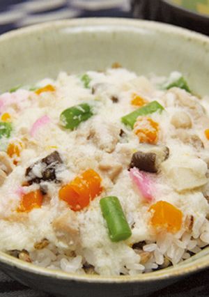 五目とろろご飯-レシピのメイン写真