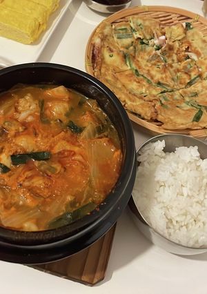 貝ダシダで超簡単！激うま海鮮純豆腐チゲ-レシピのメイン写真