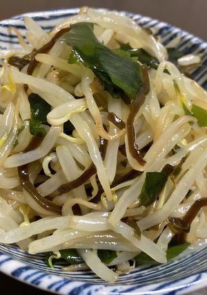もやしとワカメの塩昆布和え♪-レシピのメイン写真