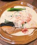 鮭のバジルトマトクリームソース
