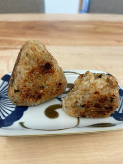 中まで味染み!フライパン焼きおにぎり-レシピのメイン写真