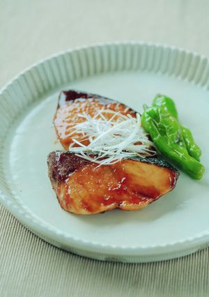 ブリの黒酢照り焼き-レシピのメイン写真