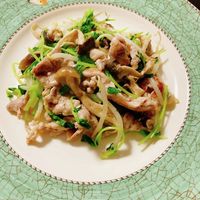 基本からアレンジまで！思わずつくりたくなる「しめじもやし」の