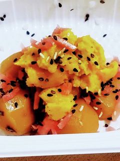 “栗甘露煮南瓜サラダ紅生姜ごま塩和え”-レシピのメイン写真
