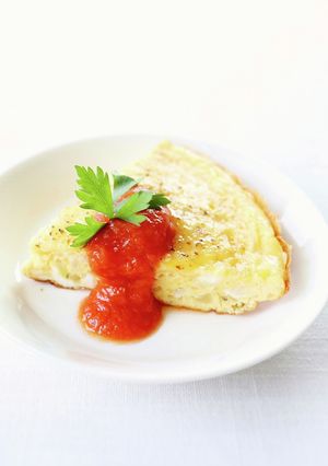 【にんにくと青唐辛子のチーズオムレツ】-レシピのメイン写真