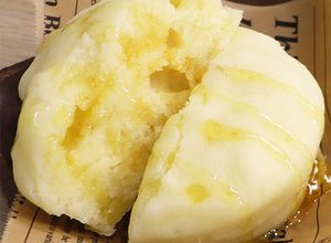 レンジで簡単＊米粉と豆腐のもちもちパン-レシピのメイン写真