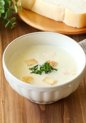 ピスタチオみそ汁 ミルク仕立て-レシピのメイン写真