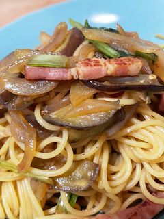 ナスとベーコンのめんつゆ和風パスタ-レシピのメイン写真