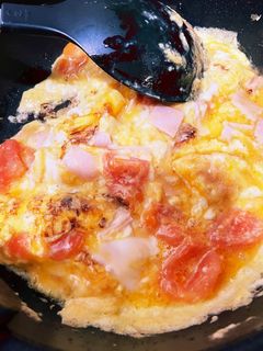 トマトとチーズのベーコン卵とじ-レシピのメイン写真
