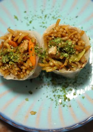 ライスペーパーでワンハンド焼きそば-レシピのメイン写真