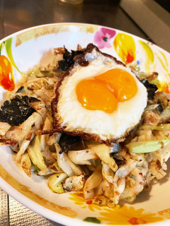 シンプルバター鰹節焼きそば^_^-レシピのメイン写真
