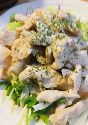 市販サラダ活用●鶏胸肉の皿蒸し-レシピのメイン写真
