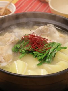 塩麹でやわらか♪鶏手羽元のタッカンマリ-レシピのメイン写真