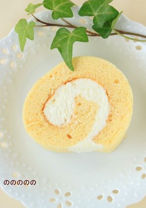 材料３つ！簡単もっちり❤米粉ロールケーキ-レシピのメイン写真