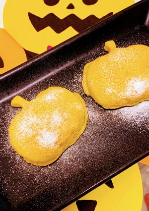 簡単！ハロウィンかぼちゃの米粉蒸しケーキ-レシピのメイン写真